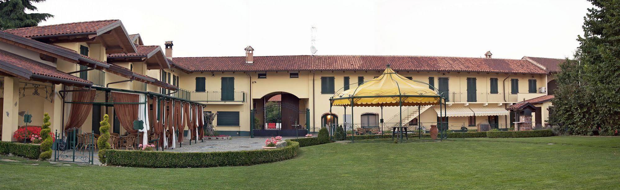 Hotel Ristorante La Torretta Bianze Exterior photo